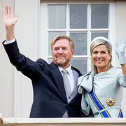La reina de los países bajos, Máxima Zorreguieta lució un estilismo soñado para el día más importante de su esposo