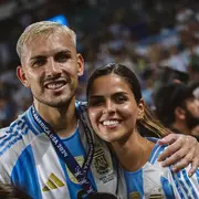 El jugador de la Selección Argentina y su mujer anunciaron su tercer embarazo de una manera muy original.
