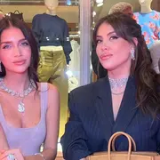 Las hermanas Wanda y Zaira Nara dijeron presente en un evento y se llevaron todas las miradas de la mano de sus estilismos.