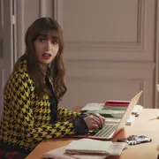 Emily Cooper, el personaje principal de Emily in paris