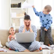 El estrés parental es considerado un problema de salud pública.