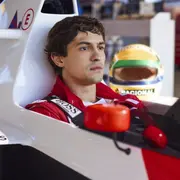 Foto de Gabriel Leone en Senna.