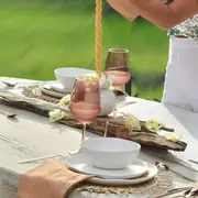 3 ideas simples para armar una mesa navideña soñada al aire libre