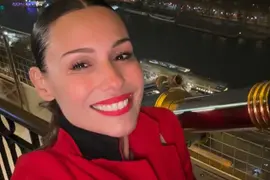 Pampita Ardohain se encuentra de viaje por París y se la vio luciendo un abrigo que será el protagonista del invierno 2025 en Buenos Aires.