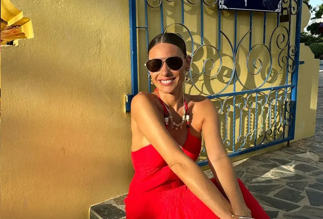 Foto de Pampita en Tailandia.