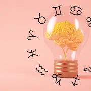 Una lamparita con un cerebro adentro.