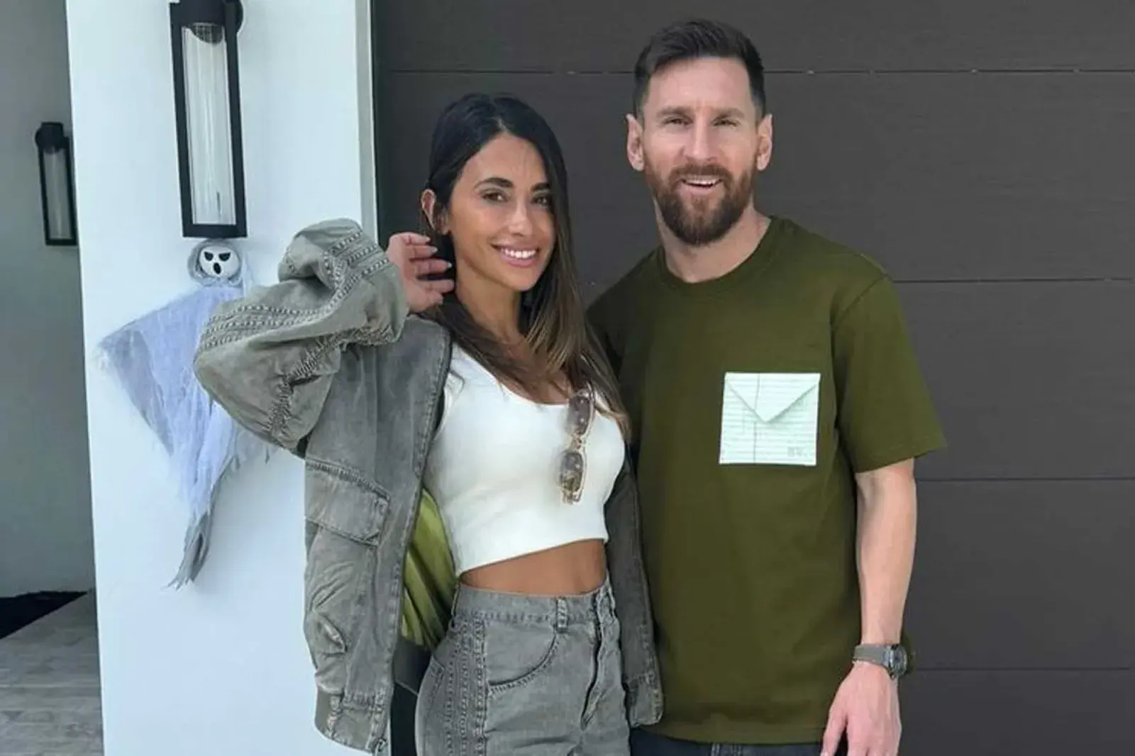 Antonela Roccuzzo publicó en su cuenta de Instagram algunas fotos en donde muestra cómo fue su decoración para celebrar Halloween.