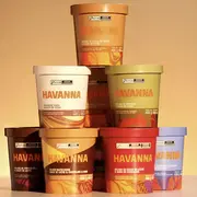Una torre apilada de helados havanna de distintos colores para presentar su nueva línea de productos