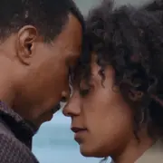 Imagen de la serie Missing You, Me haces falta, de Netflix.