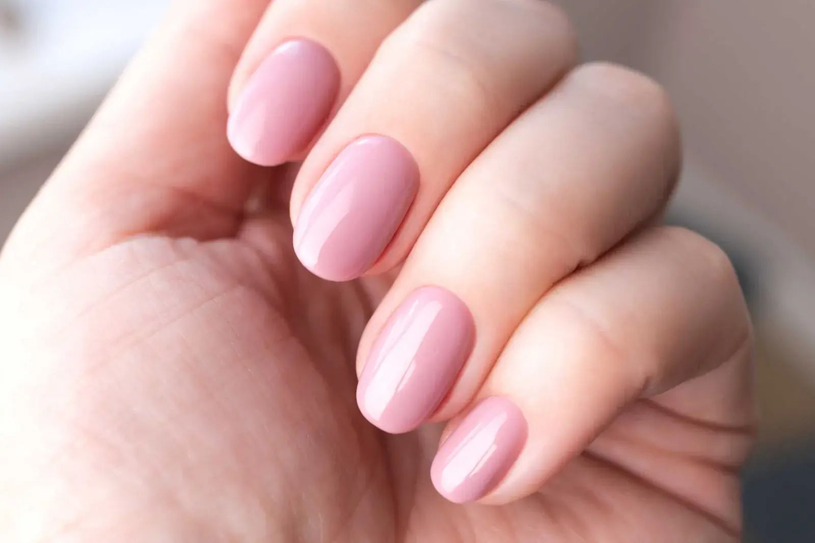 En la nueva temporada, le decimos adiós a las uñas cuadradas y la damos la bienvenida a un nuevo estilo de diseño