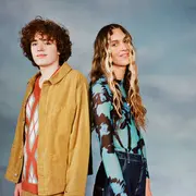 El lenguaje ha experimentado múltiples cambios a lo largo del tiempo y se relaciona en gran medida con la implementación de expresiones que muestran el cambio social, cultural y tecnológico