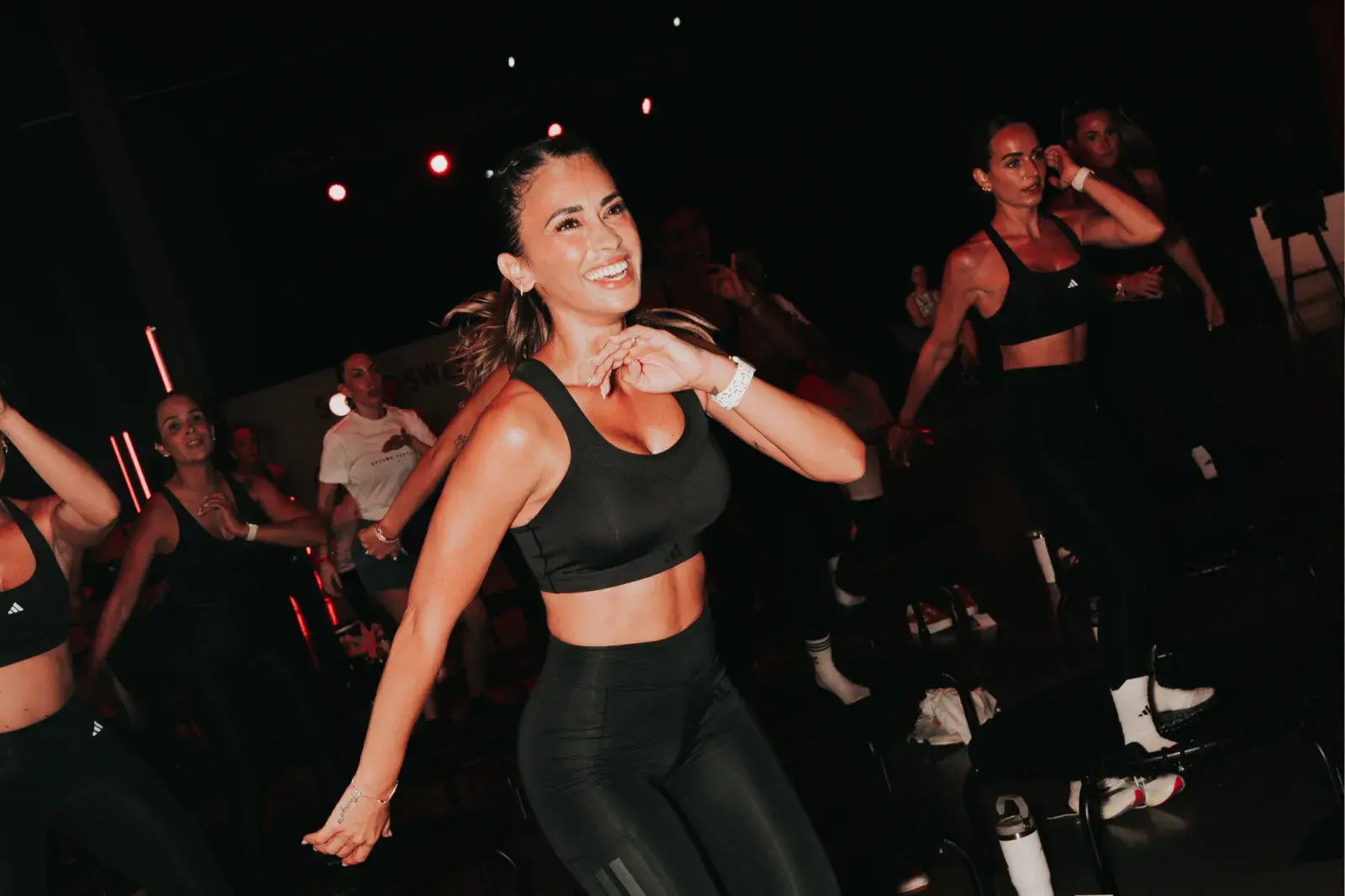 clase de power tramp con Antonela Roccuzzo.