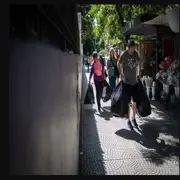 La ciudad de Bahía Blanca quedó totalmente desvastada luego del importante temporal que la azotó el día viernes que generó importantes inundaciones, destrozos y al menos 16 muertos, hasta el momento