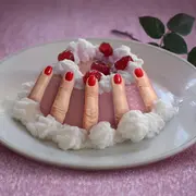 Este fin de semana está MAPA Feria de arte, con obras de artistas emergentes. En la foto: Lady Fingers, de Andrea Guedella.