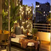 Balcón: ideas simples para iluminarlo bien y sin gastar de más