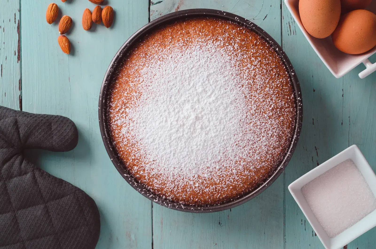 Receta de la "torta de las monjas", el bizcochuelo esponjoso ideal para el mate