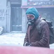 El Eternauta muestra que la salida es colectiva.