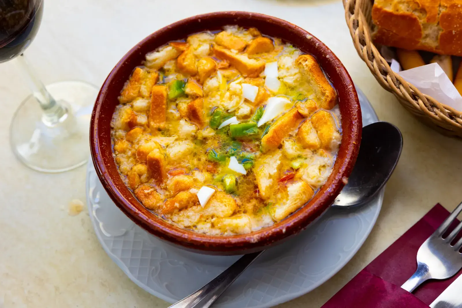 Receta del locro argentino: el paso a paso del bodegón La Capitana.