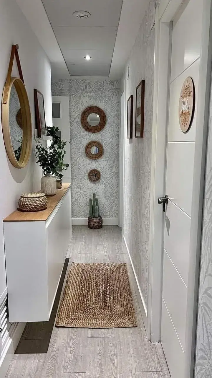 Ideas económicas para transformar pasillos largos en galerías, bibliotecas  o rincones deco - Ohlalá, image size:720x1280