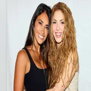 Antonela Roccuzzo con Shakira luego de su show en Miami