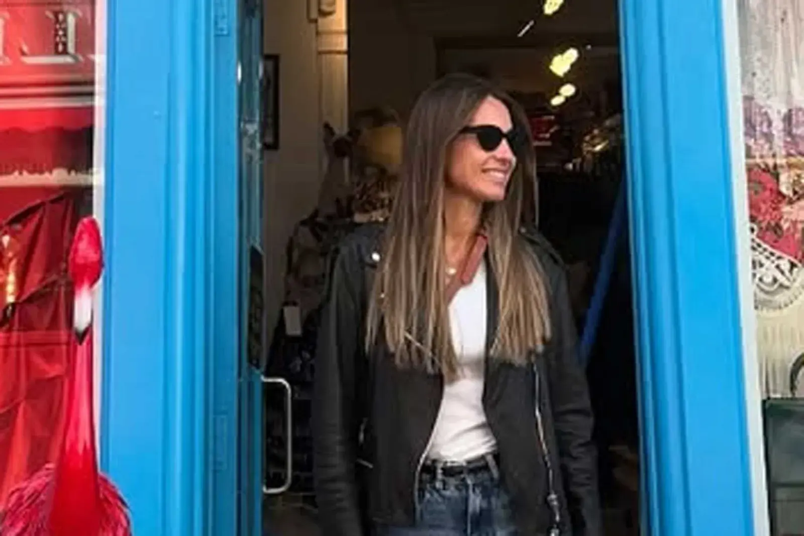 Pampita brilló con un jean que es tendencia