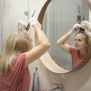 Hacete un cambio de look de pelo en casa: claves para mimarte este finde largo