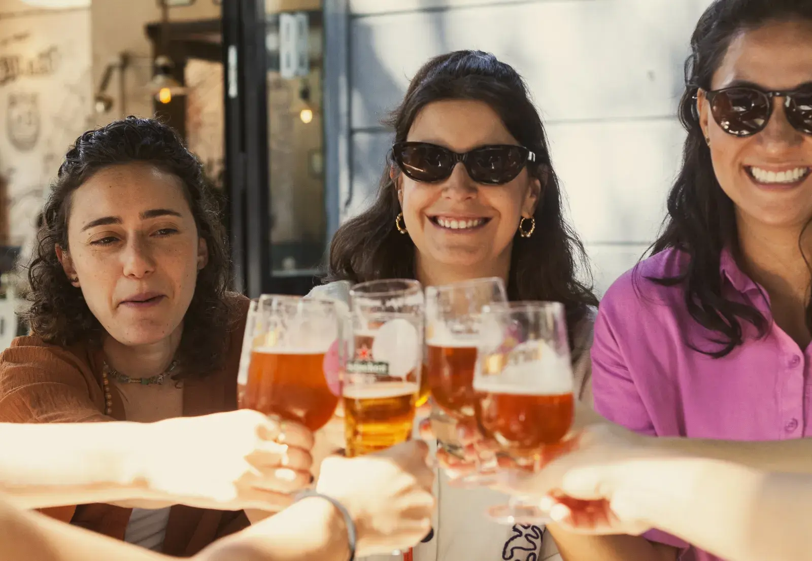 Dónde festejar el Día del Amigo: 25 propuestas con promos para celebrar