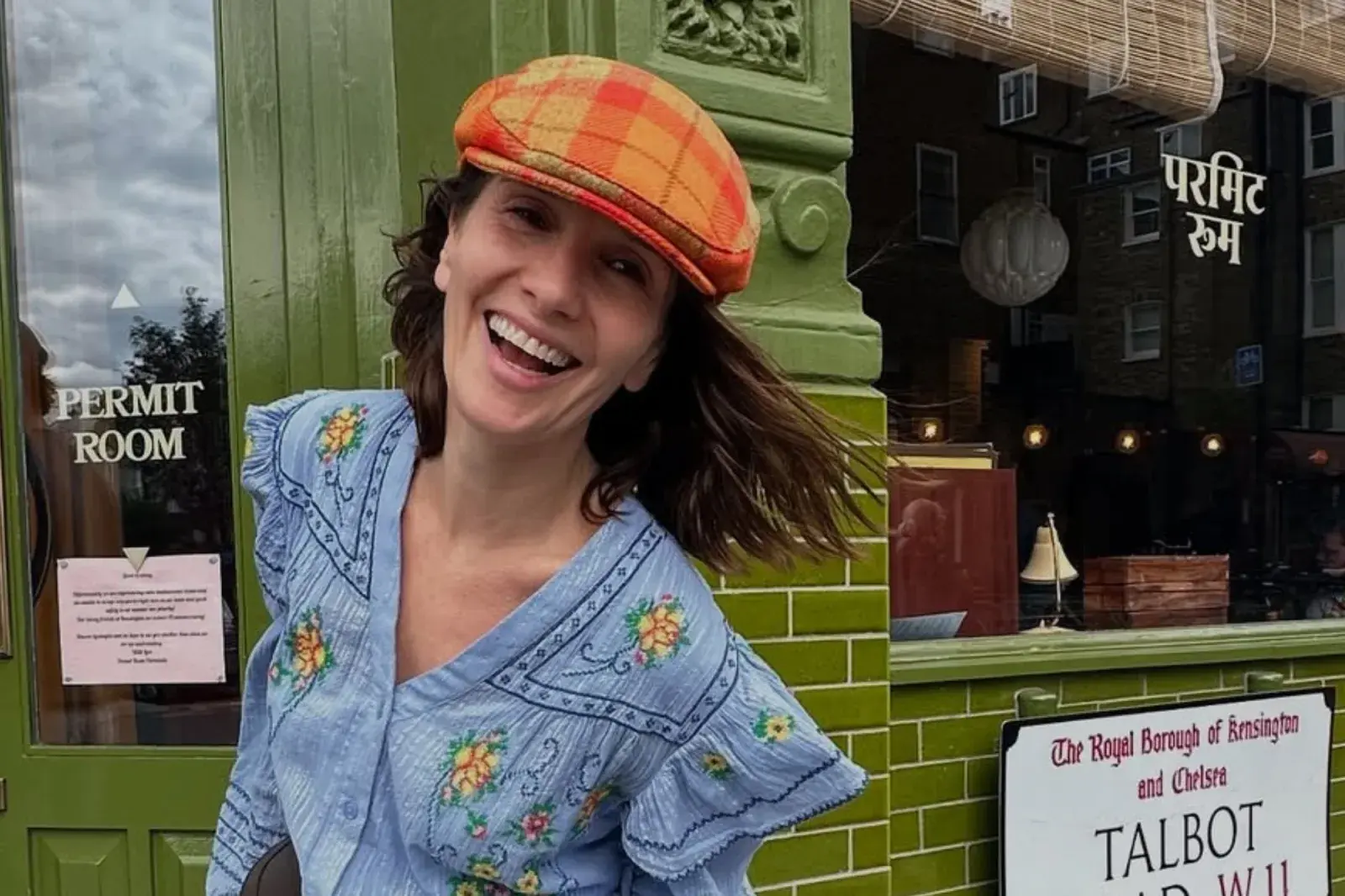 El look vintage de Natalia Oreiro en Londres: el estilo con identidad propia que es tendencia