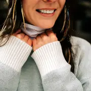 Liquidaciones de invierno: 7 suéters abrigados y calentitos para aprovechar con descuentos