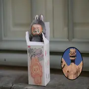 Foto de Labubu y Pazuzu.