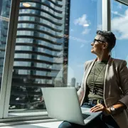 Mujeres líderes: 7 claves para avanzar sin pagar el precio del agotamiento, en primera persona