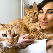 Nai Osepyan, especialista en conducta gatuna y autora del libro Gatolicismo,