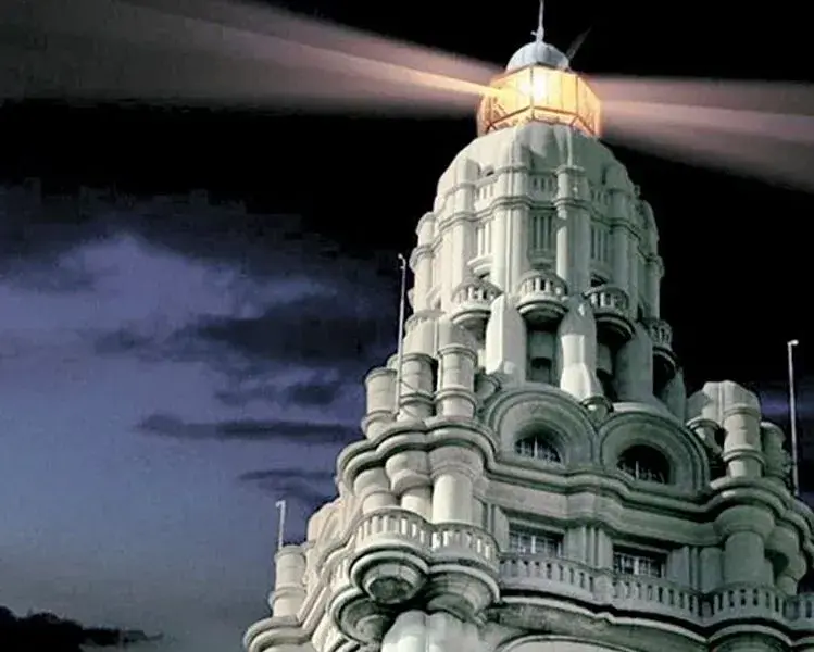 El faro del Palacio Barolo, emblema de la ciudad Buenos Aires.