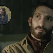 ¿Es necesario haber visto El marginal para ver En el barro?