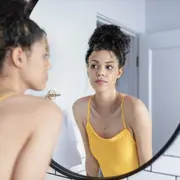 Chau al espejo tradicional: 5 modelos inteligentes para modernizar tu baño