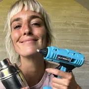 Mami Albañil tendrá una ferretería rodante de que recorrerá Argentina con fines sociales