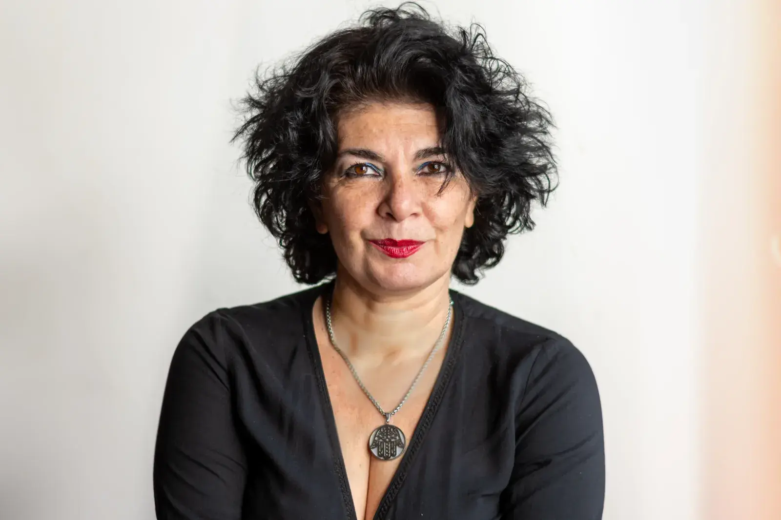 Patricia Suárez y “La Vergüenza”: la obra que expone el prejuicio de una familia que quiere “curar” la homosexualidad de su hijo