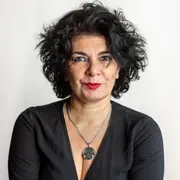 Patricia Suárez y “La Vergüenza”: la obra que expone el prejuicio de una familia que quiere “curar” la homosexualidad de su hijo