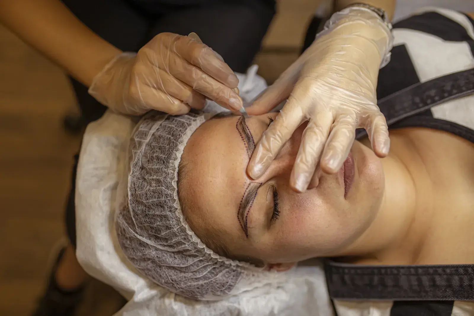 Tendencias en microblading: dibujos de cejas para inspirarte y cambiar de look.