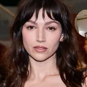 Úrsula Corberó vive en Barcelona junto a Chino Darín