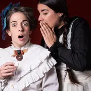 Teatro, fotografía, danza, festivales de café y de libros, arte cine y paseos que podés hacer sin exprimir el bolsillo. En la foto: una obra que vuelve al escenario y es súper recomendable, Pampa Escarlata.