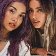 Foto de María Becerra y Tini Stoessel.