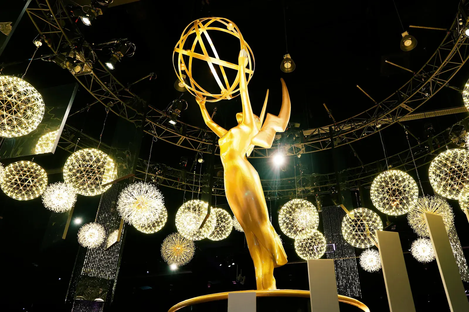 Premios Emmy 2025 EN VIVO: este es el listado completo de ganadores.