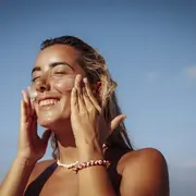 Protector solar: por qué es fundamental usarlo todo el año