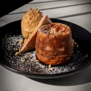 Un postre irresistible: triple de dulce de leche