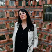 Paula Tomassoni, autora de "Indeleble", una novela que aborda el duelo, la reinvención y la fuerza femenina frente a la crisis.