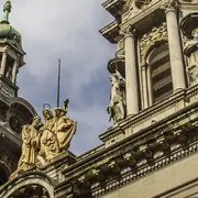 La Ciudad se prepara para vivir la novena edición de la Noche de los Templos, un evento que invita a recorrer y descubrir la diversidad religiosa y cultural que convive en Buenos Aires.La Ciudad se prepara para vivir la novena edición de la Noche de los Templos, un evento que invita a recorrer y descubrir la diversidad religiosa y cultural que convive en Buenos Aires.
