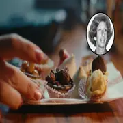 ¿Cianuro en las masitas? Cómo mató Yiya Murano a sus amigas y las dudas que deja la serie.