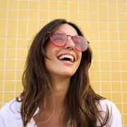 k. La nueva regla es que no hay reglas: lo importante es el gesto, la actitud y la coherencia con tu estilo personal.