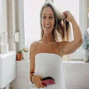 Lavado de pelo al estilo japonés: la técnica que estimula el crecimiento y promueve el bienestar capilar